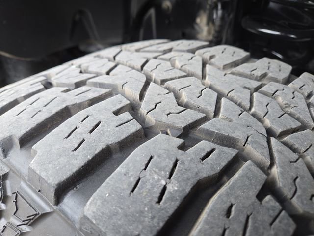 Used 2020 Ford F350 Platinum AWD/4WD image 8