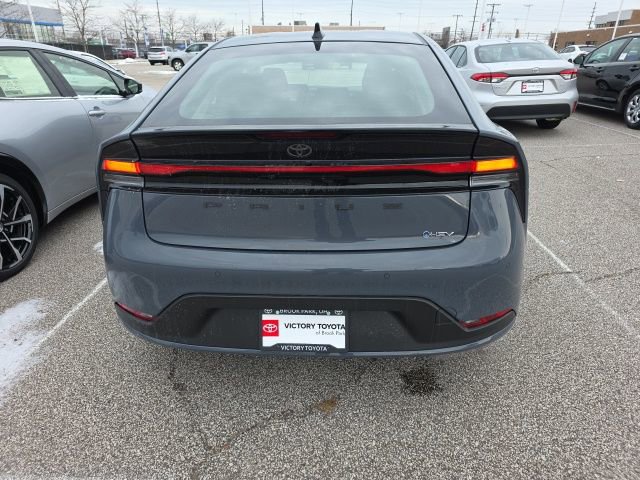 New 2026 Toyota Prius LE FWD image 6