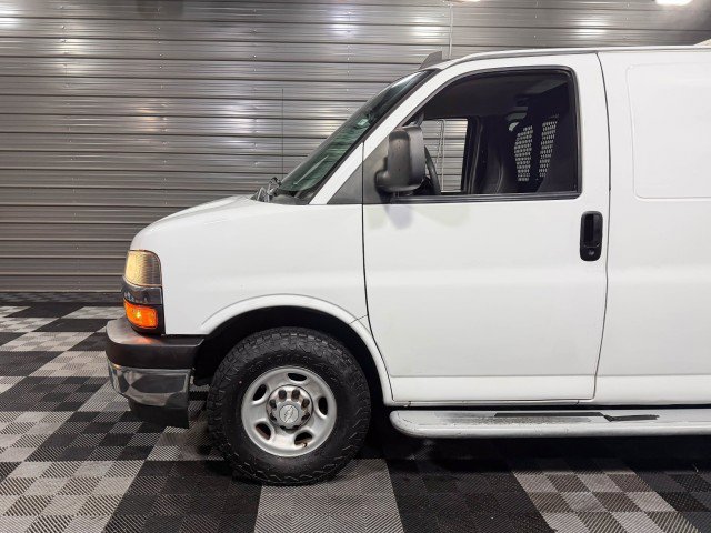 Used 2019 Chevrolet Express 2500 w/ Driver Convenience Package image 33