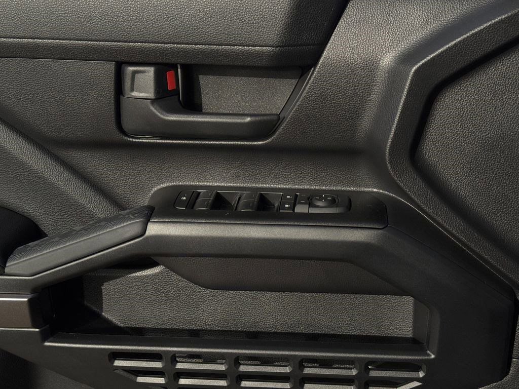 Used 2026 Toyota 4Runner SR5 image 22