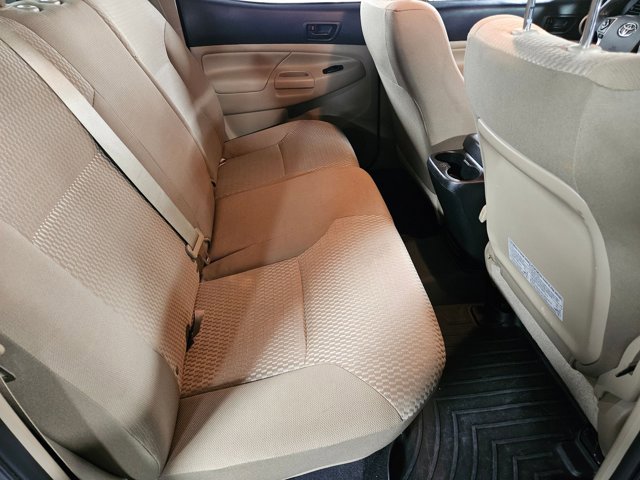 Used 2015 Toyota Tacoma PreRunner w/ SR5 Package RWD image 18