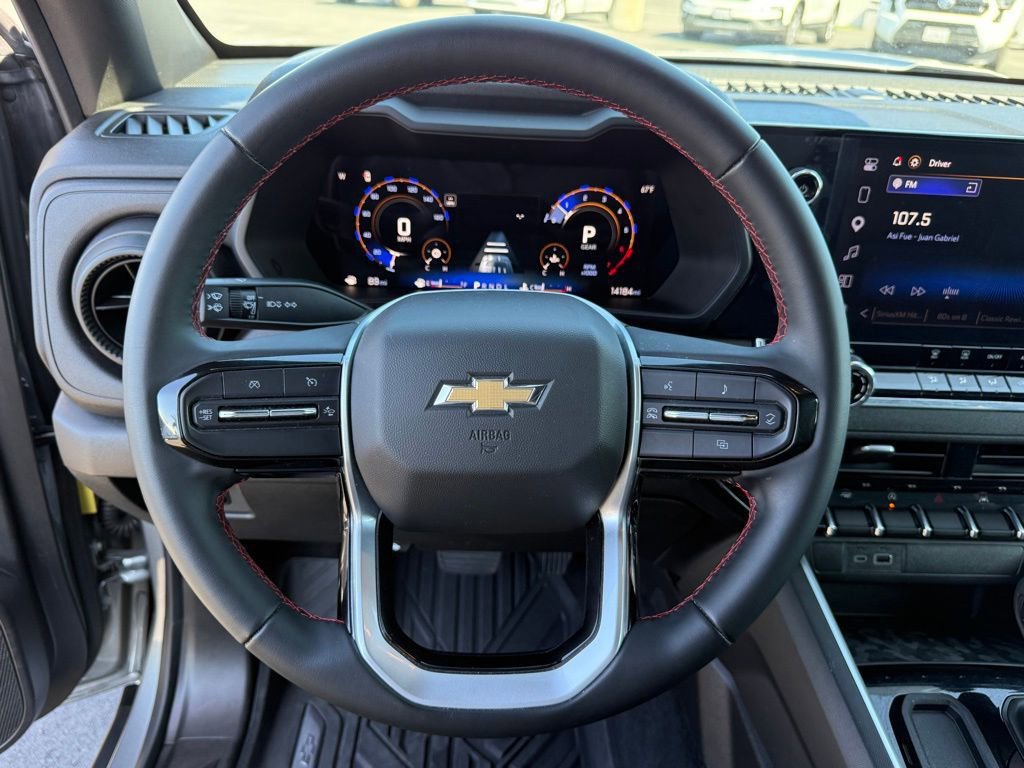Used 2025 Chevrolet Colorado W/T w/ WT Custom Package RWD image 21