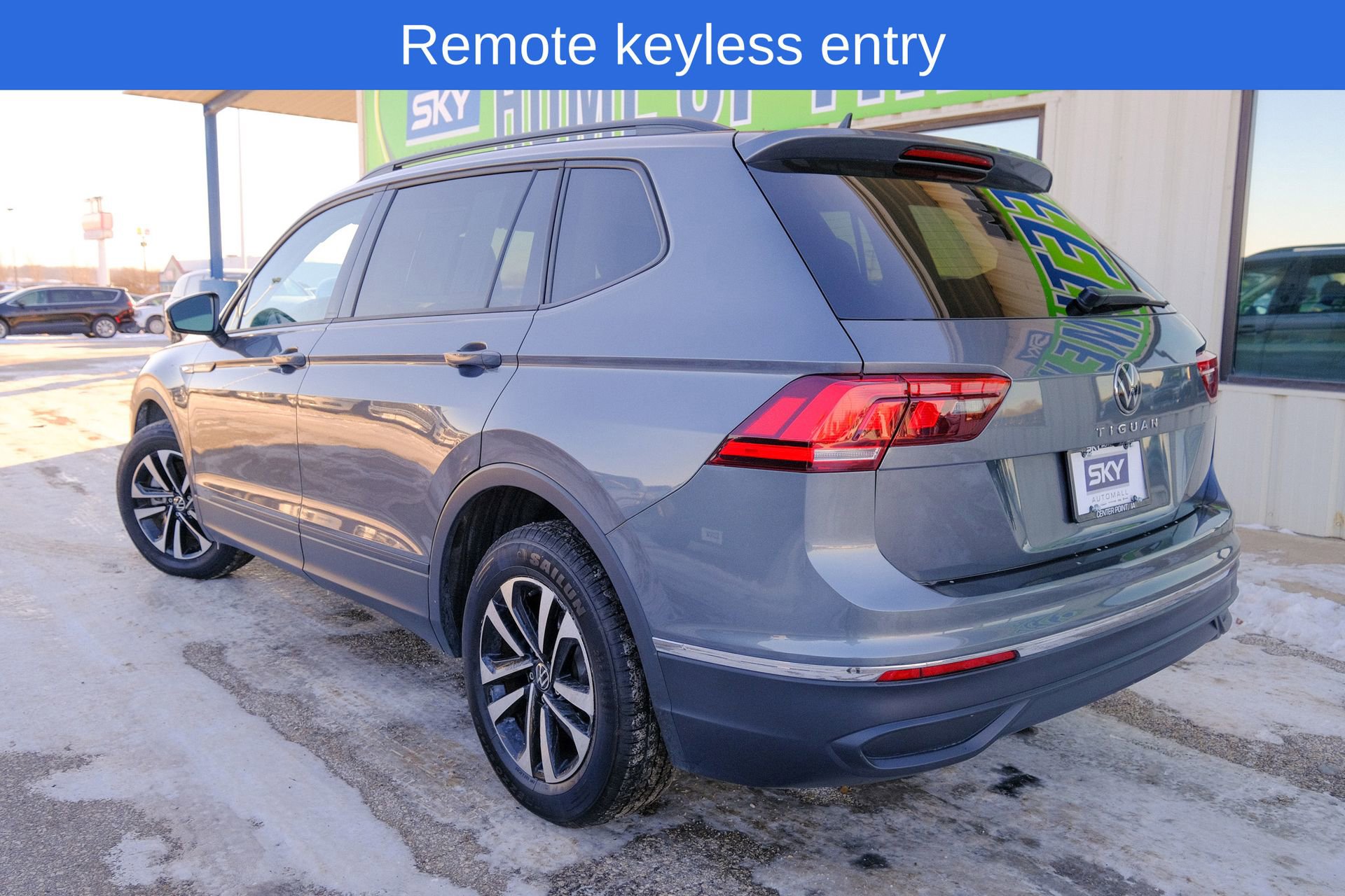 Used 2024 Volkswagen Tiguan S image 6