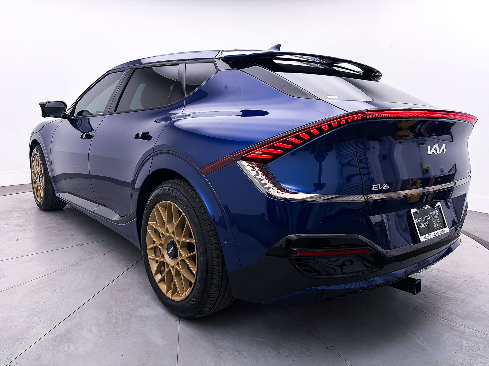 Used 2023 Kia EV6 GT-Line w/ GT-Line Suede Seat Package image 16