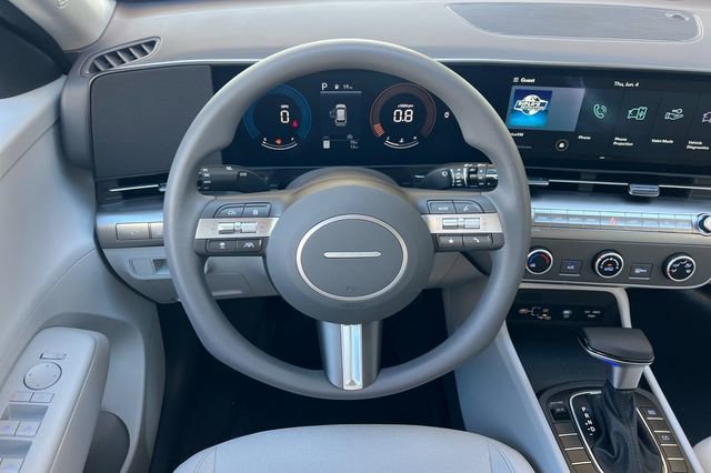 New 2026 Hyundai Kona SE FWD image 14