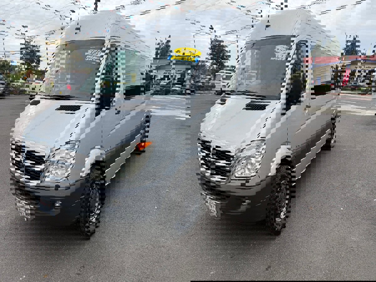Used 2009 Dodge Sprinter 2500 w/ Rear Heater Group III image 5