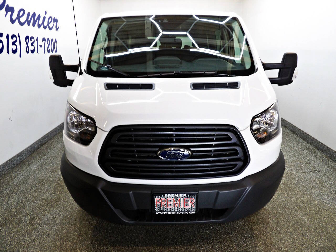 Used 2016 Ford Transit 150 XL RWD image 2