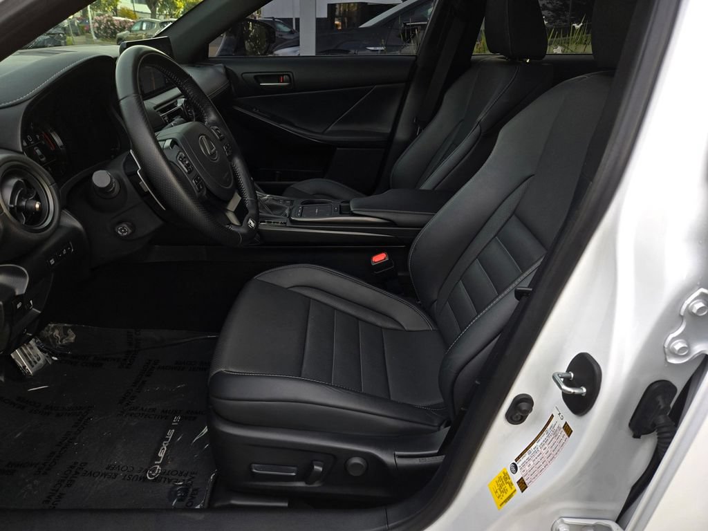 Used 2024 Lexus IS 350 F Sport w/ Navigation Package RWD image 17