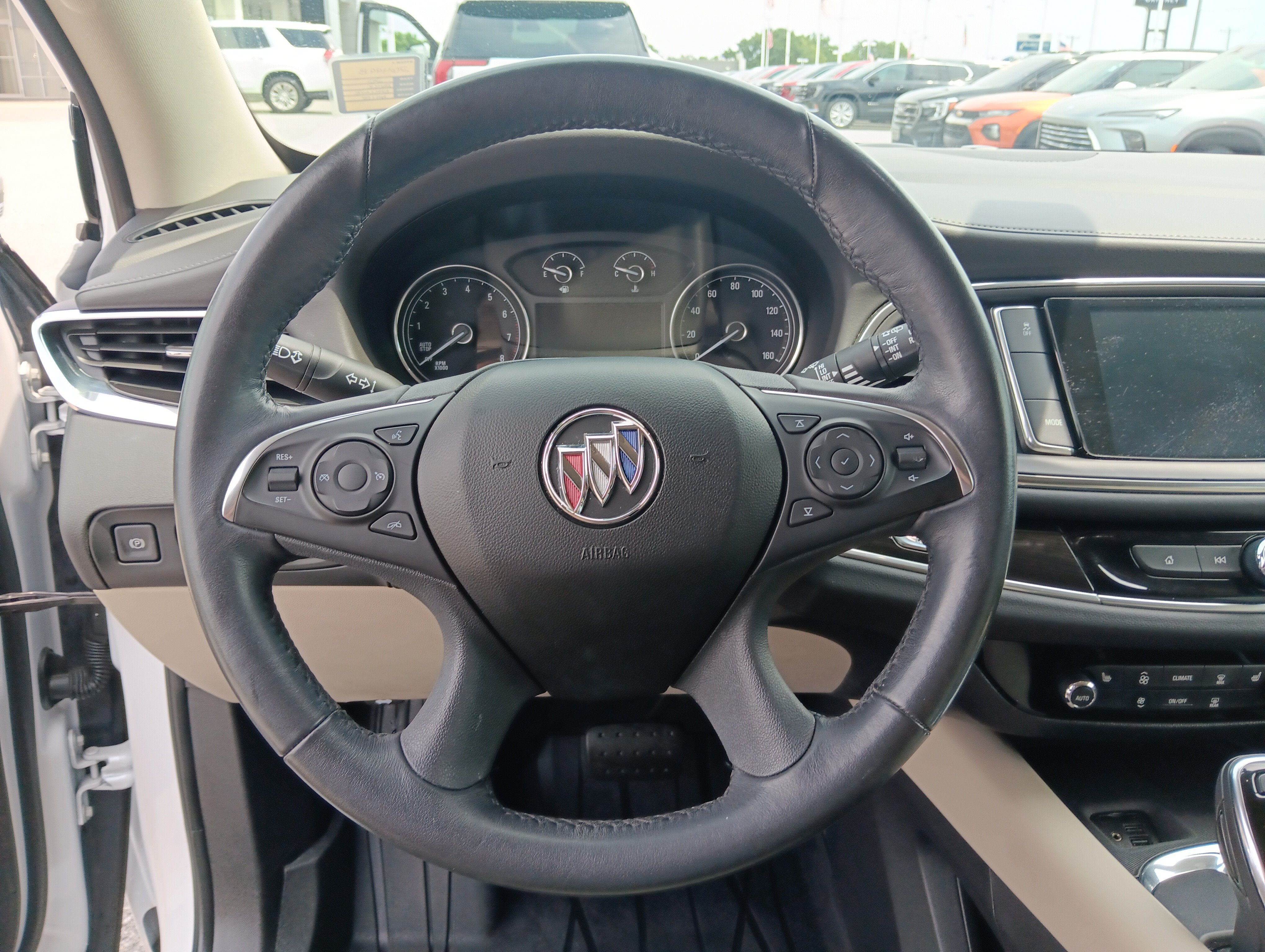 Used 2020 Buick Enclave Essence w/ Sound and Sites Package FWD image 15
