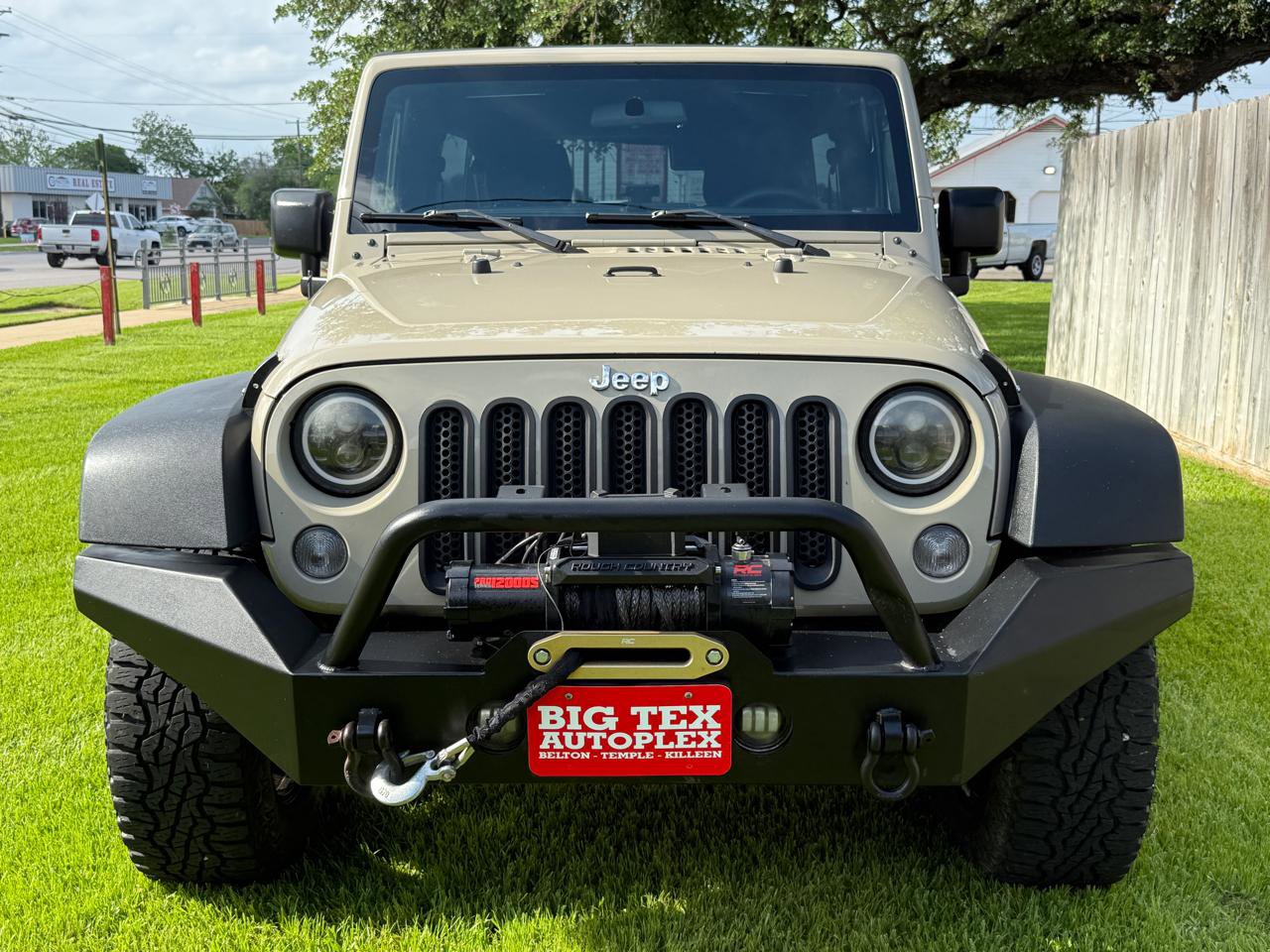 Used 2017 Jeep Wrangler Unlimited Sport image 3