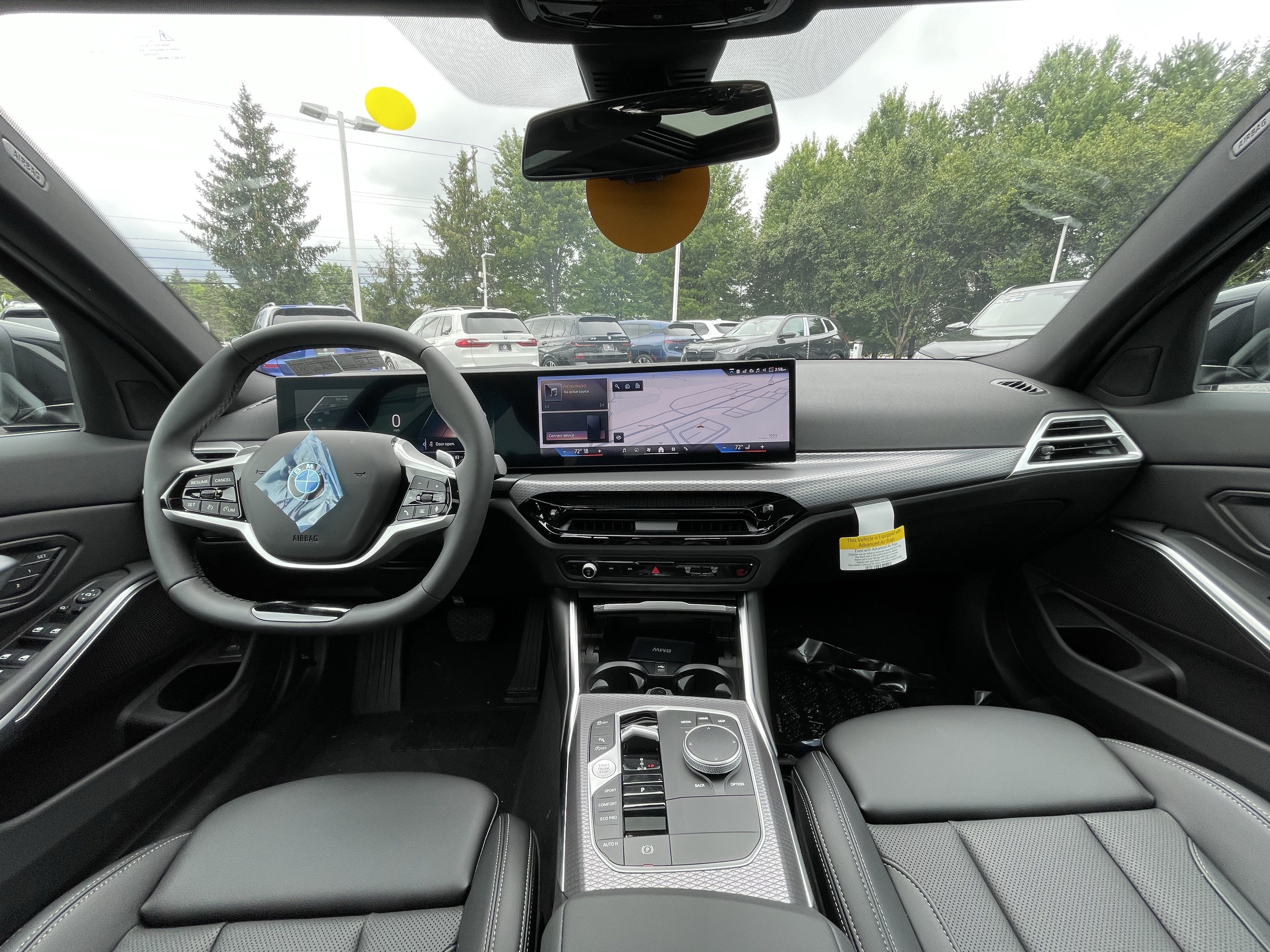 Used 2026 BMW 330i xDrive Sedan w/ Premium Package AWD/4WD image 18
