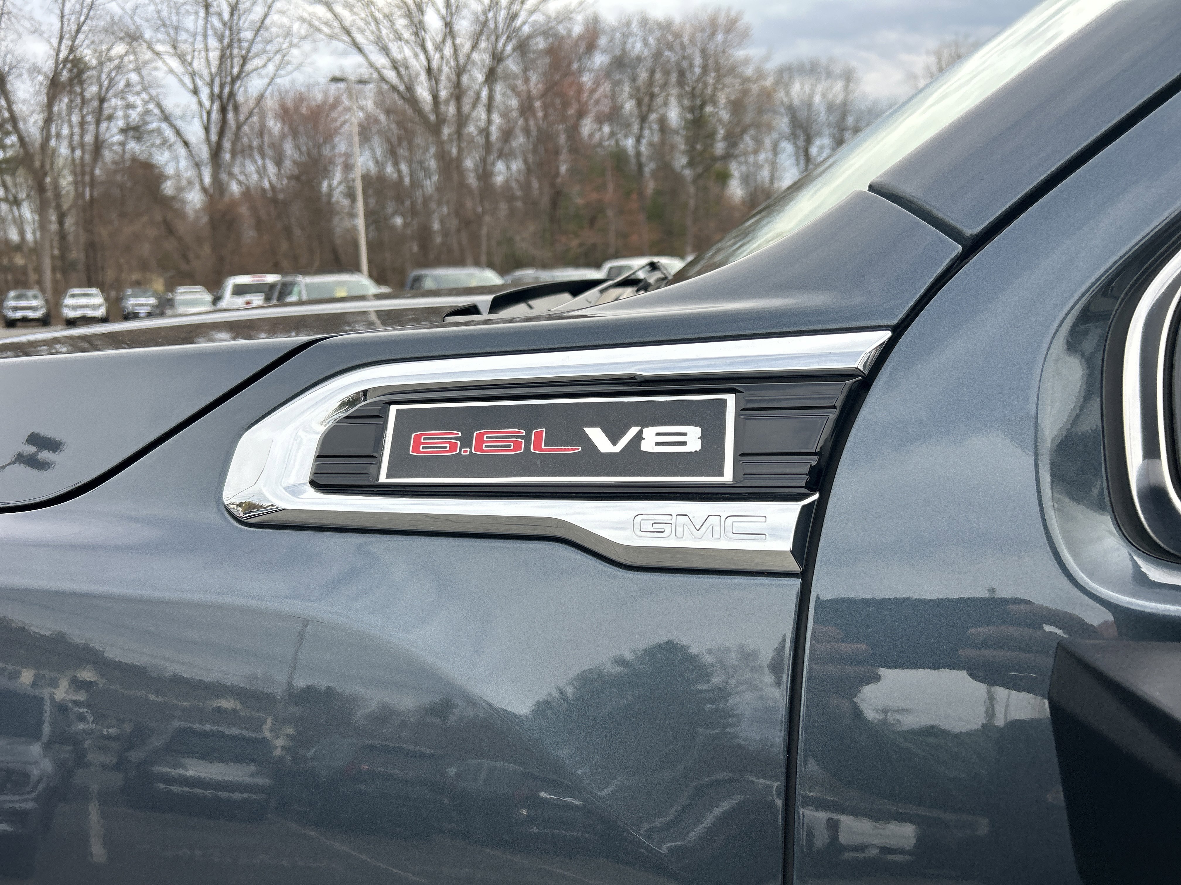 Used 2020 GMC Sierra 2500 SLT w/ SLT Premium Plus Package AWD/4WD image 4