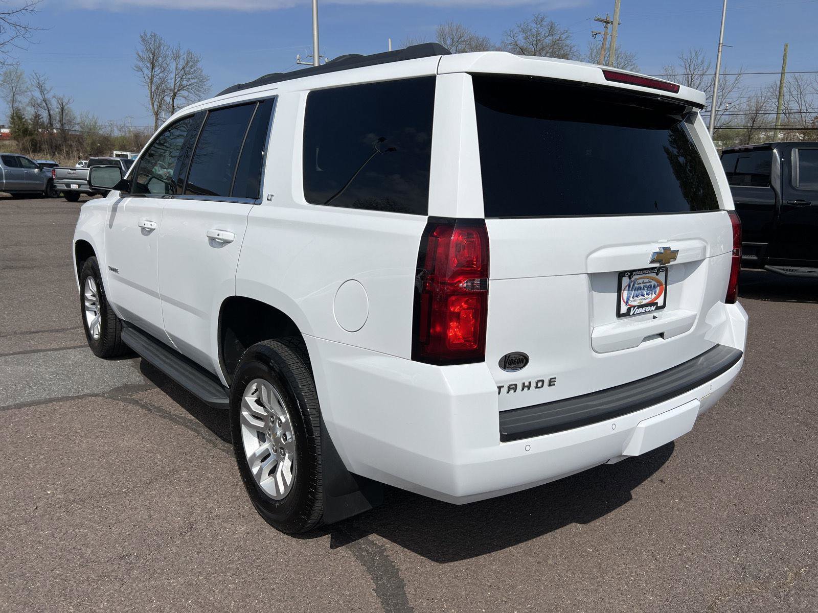 Used 2017 Chevrolet Tahoe LT w/ Luxury Package image 5