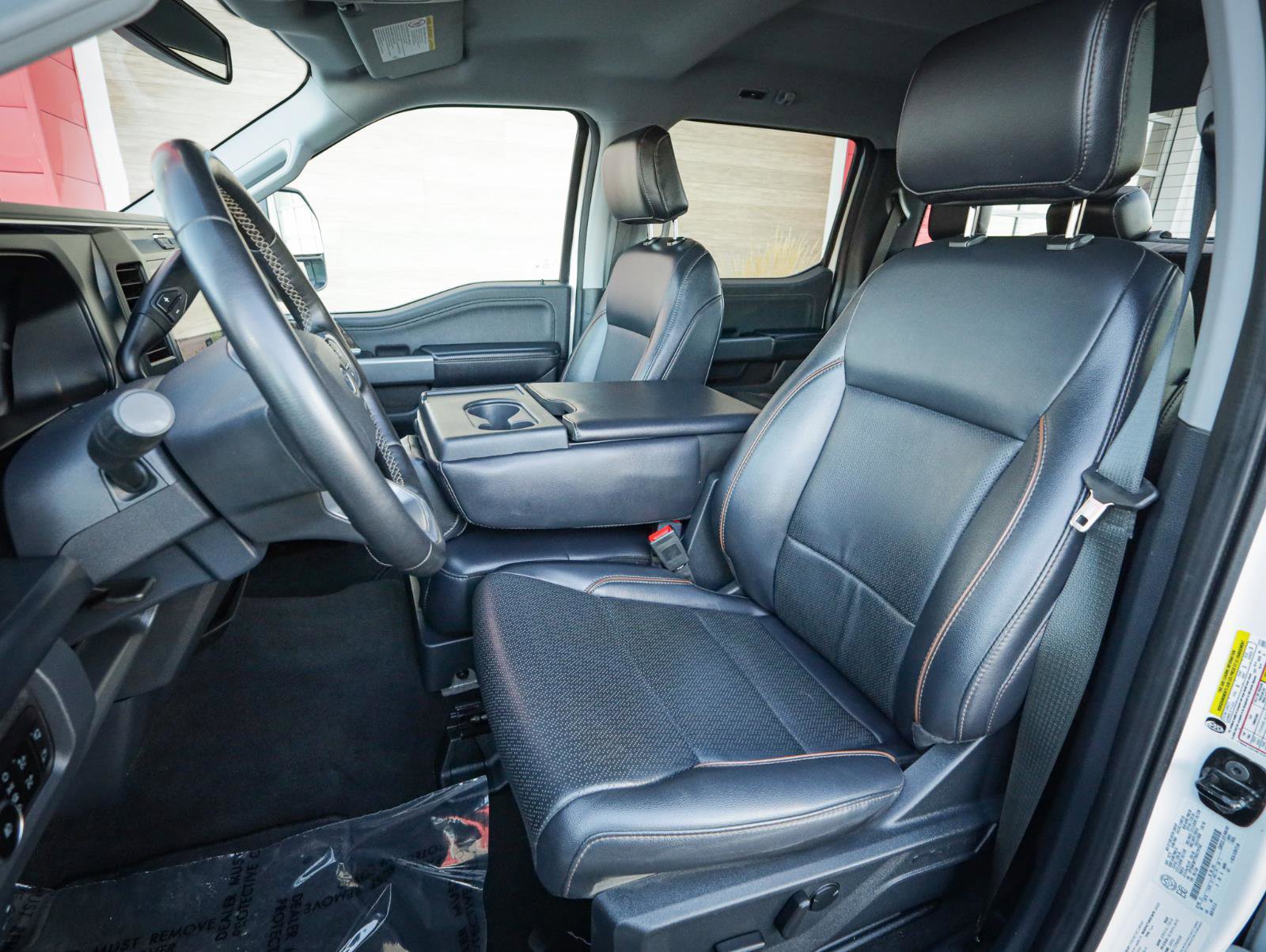 Used 2025 Ford F350 Lariat image 13