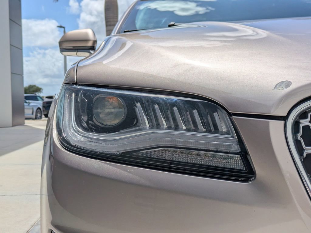 Certified 2019 Lincoln MKZ Premiere image 11