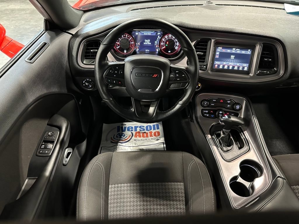 Used 2023 Dodge Challenger SXT w/ Blacktop Package image 27