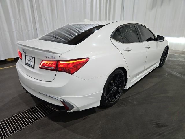 Used 2018 Acura TLX V6 w/ Technology Package FWD image 3