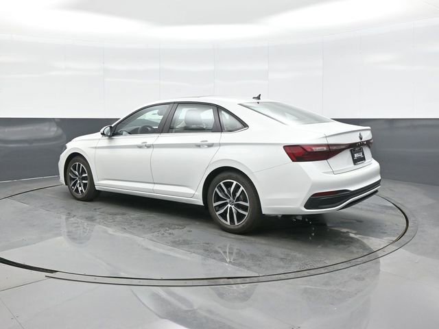 New 2026 Volkswagen Jetta SE image 5