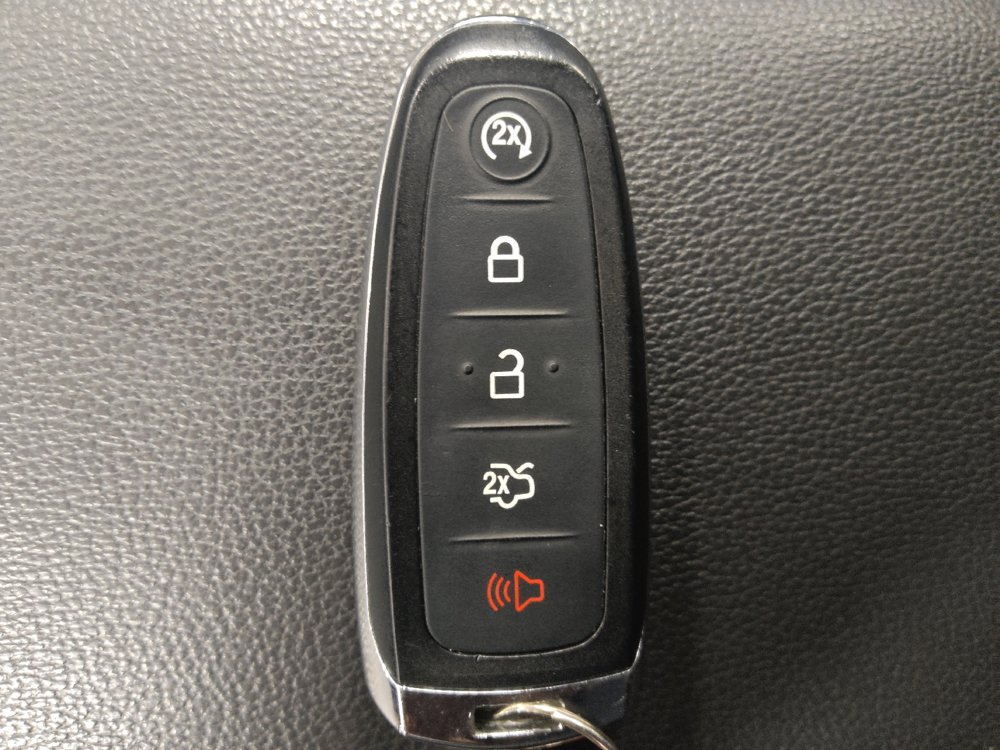 Used 2019 Ford Escape SEL FWD image 32