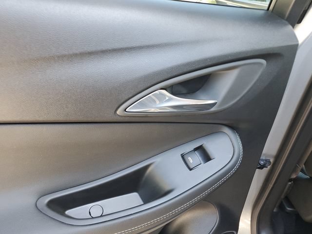 Certified 2023 Buick Encore GX Select w/ Sport Touring Package FWD image 15