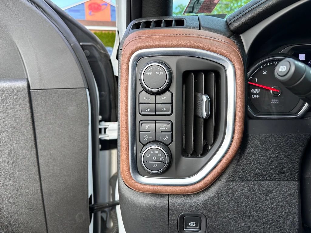Certified 2020 Chevrolet Silverado 1500 High Country AWD/4WD image 35