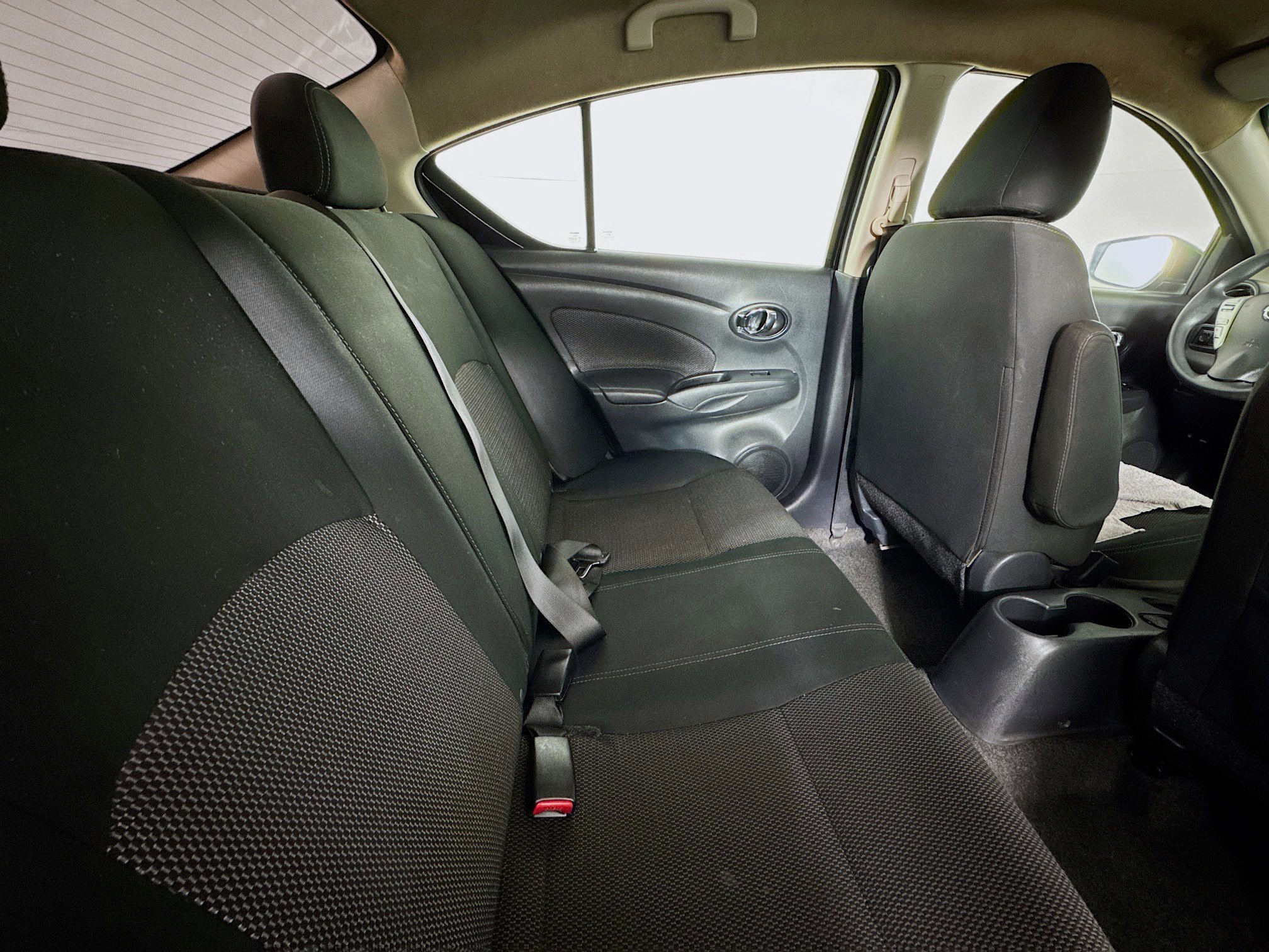 Used 2019 Nissan Versa SV image 25