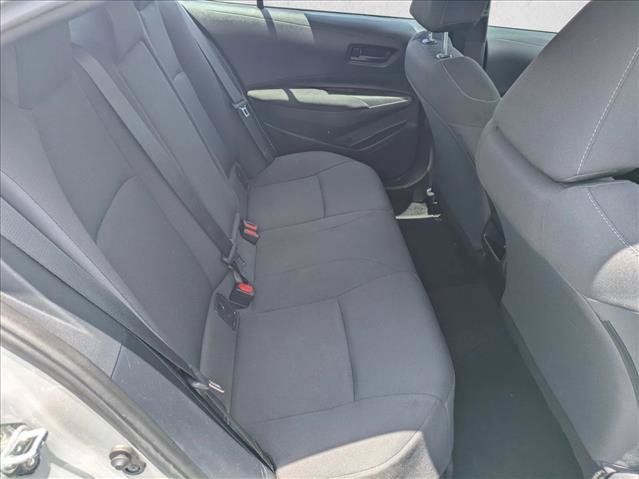 Used 2022 Toyota Corolla LE FWD image 18