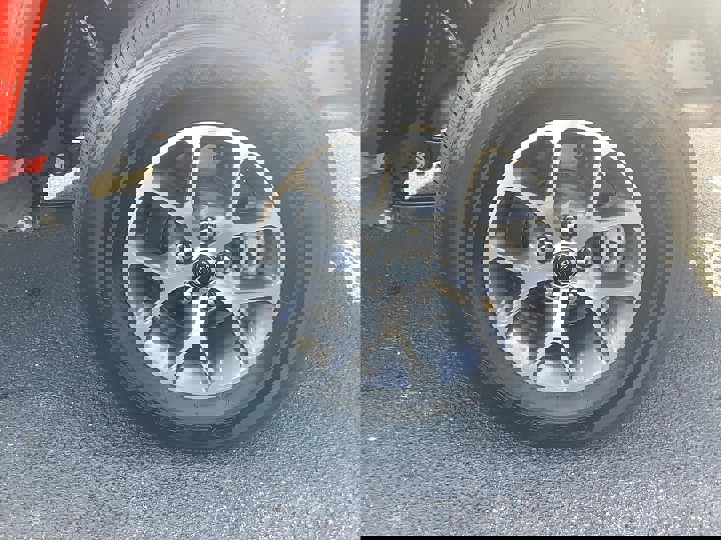 Certified 2024 Jeep Gladiator Sport image 9