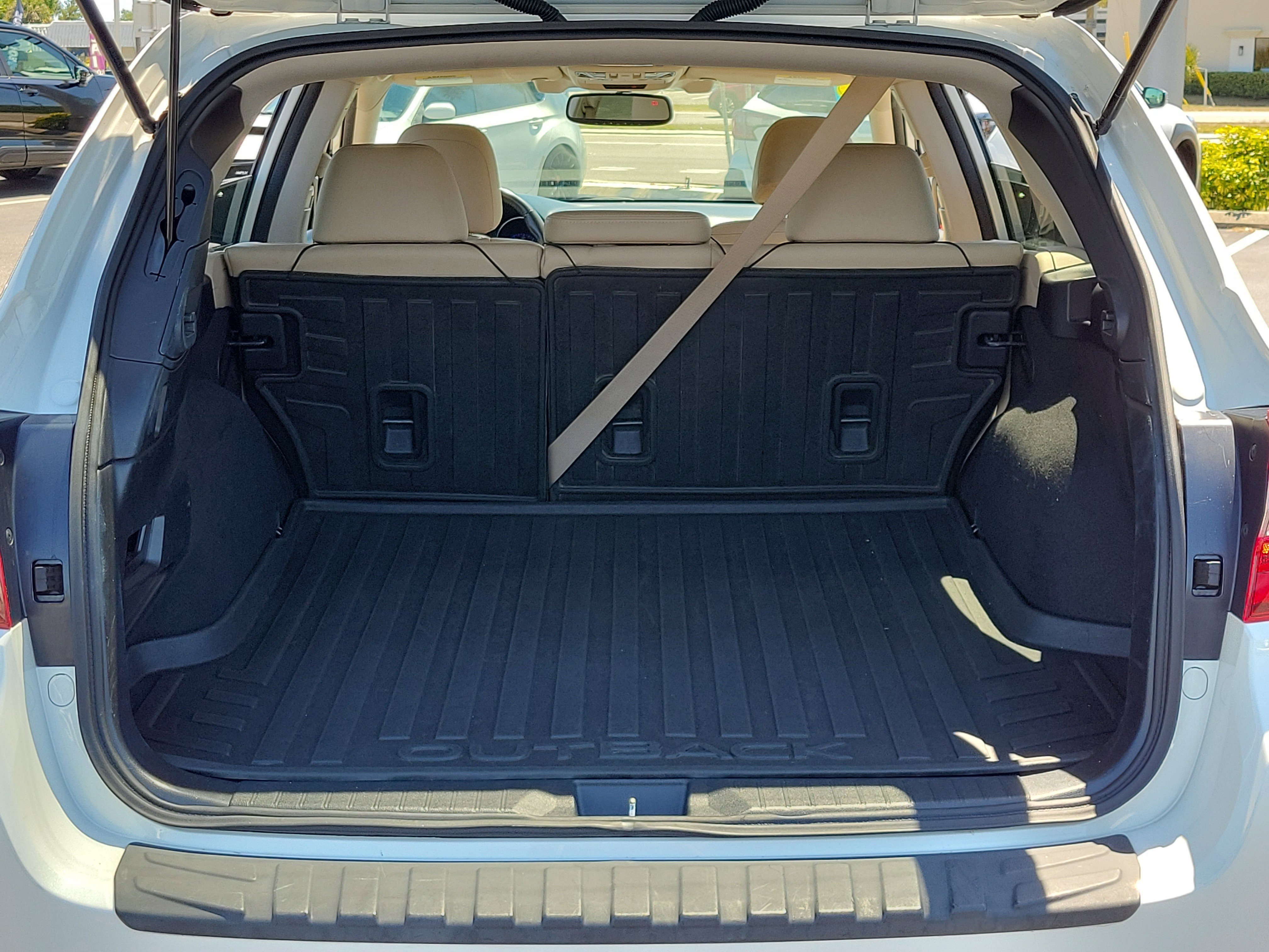 Used 2016 Subaru Outback 2.5i Limited image 12