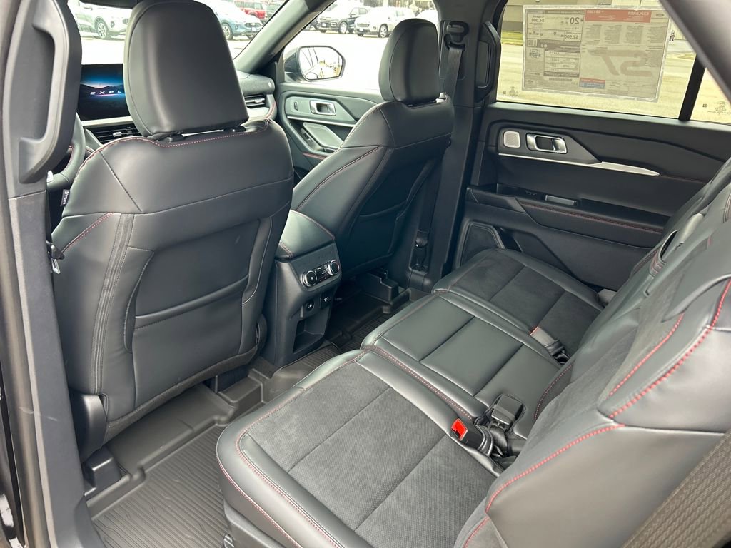 New 2026 Ford Explorer ST image 15