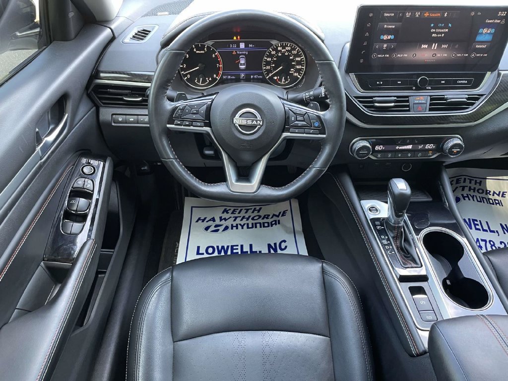 Used 2023 Nissan Altima 2.0 SR FWD image 13
