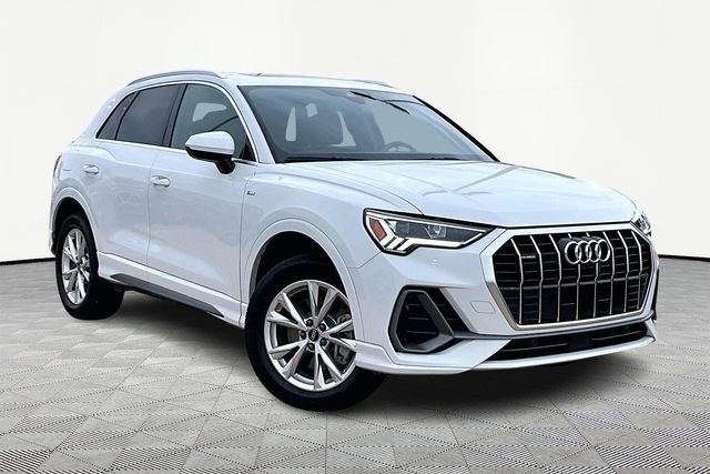 Used 2025 Audi Q3 2.0T Premium Plus w/ Premium Plus Package image 11