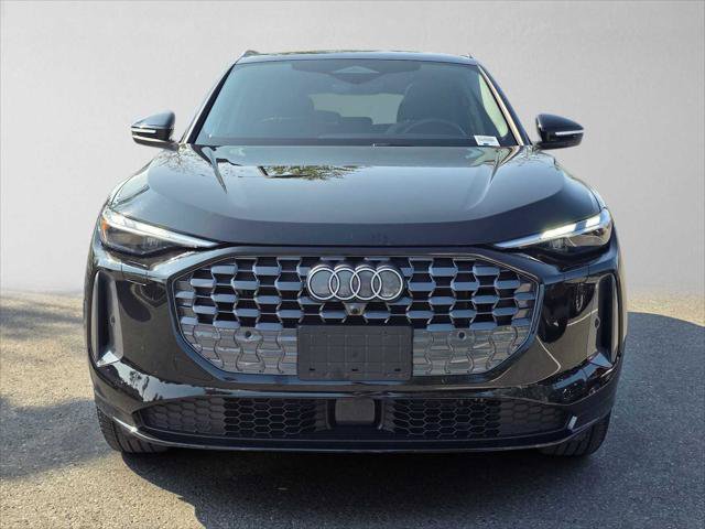 Used 2025 Audi Q5 Premium w/ Convenience Package AWD/4WD image 9