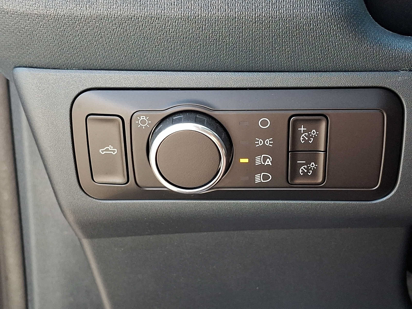 Used 2024 Ford Maverick XL FWD image 22