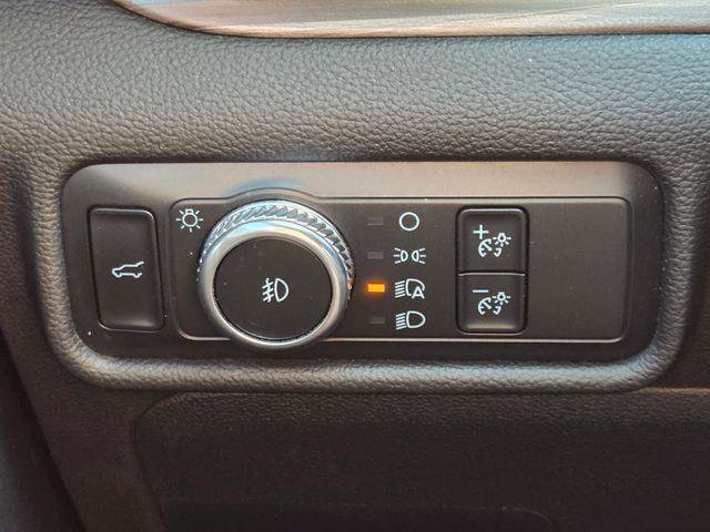 Used 2020 Ford Explorer Limited w/ Class III Trailer Tow Package image 50