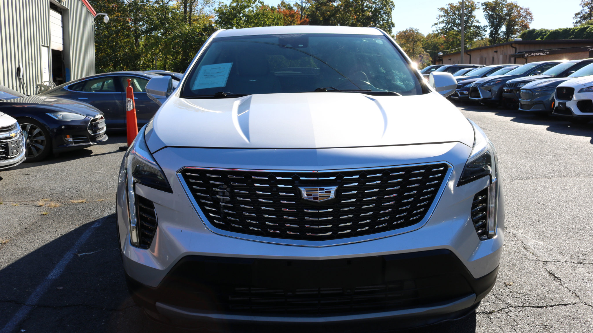 Used 2021 Cadillac XT4 Luxury w/ Cold Weather Package image 2