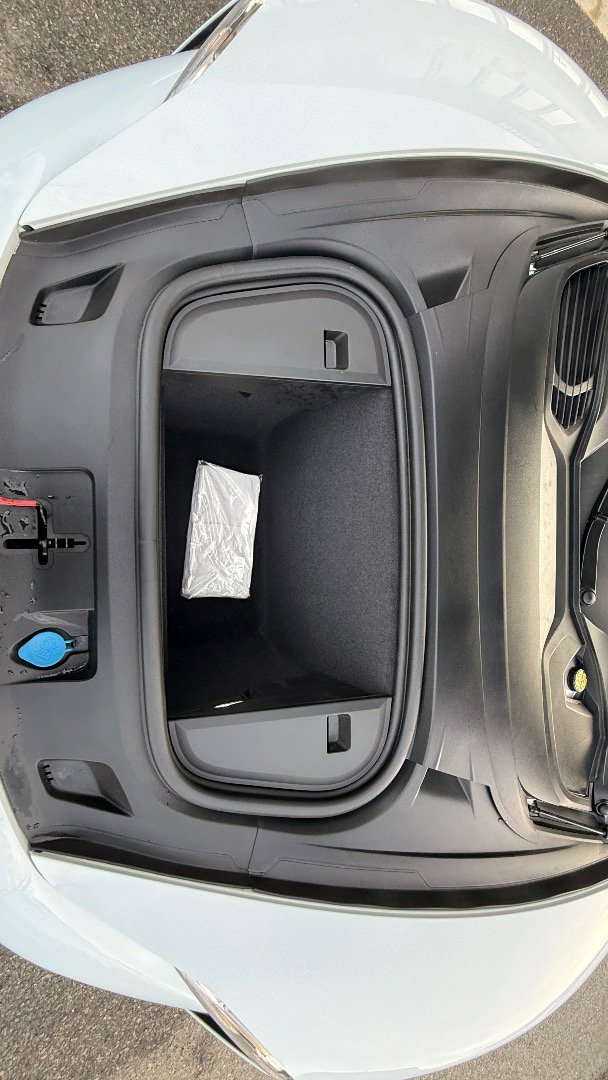 Used 2022 Porsche Taycan image 31