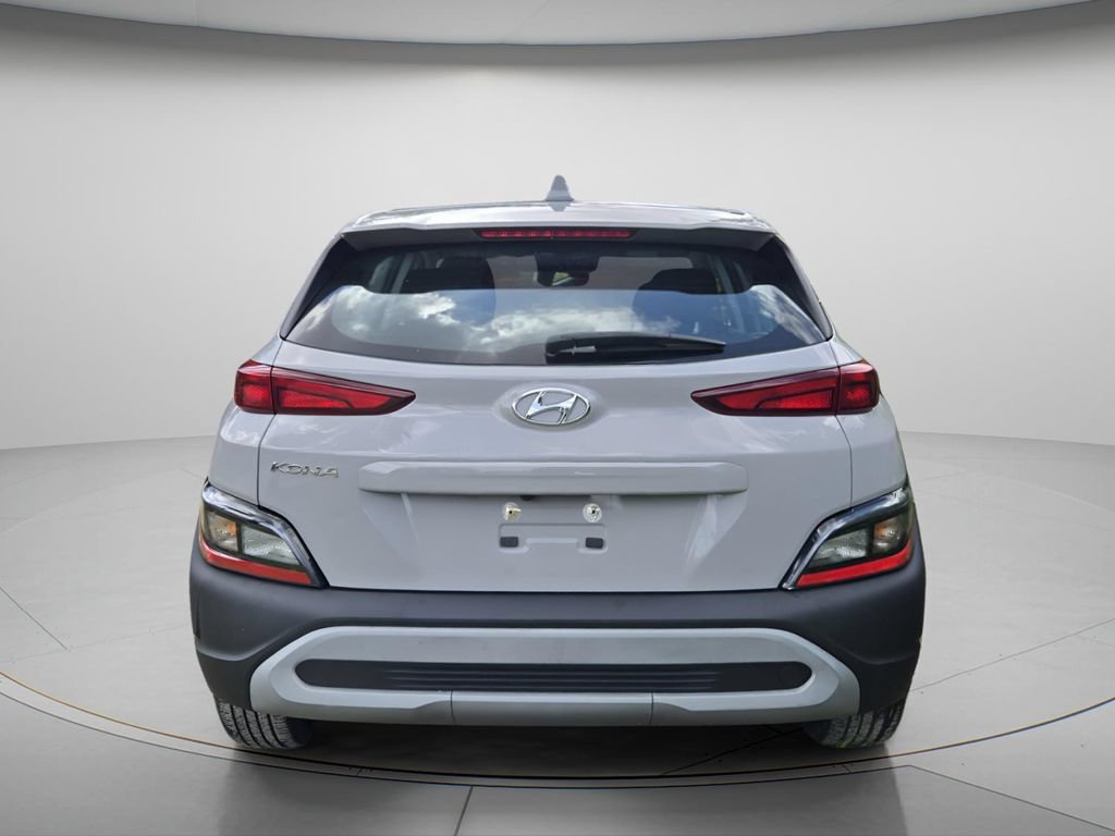Used 2023 Hyundai Kona SE FWD image 7