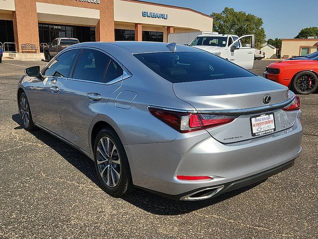 Used 2022 Lexus ES 350 w/ Accessory Package FWD image 3