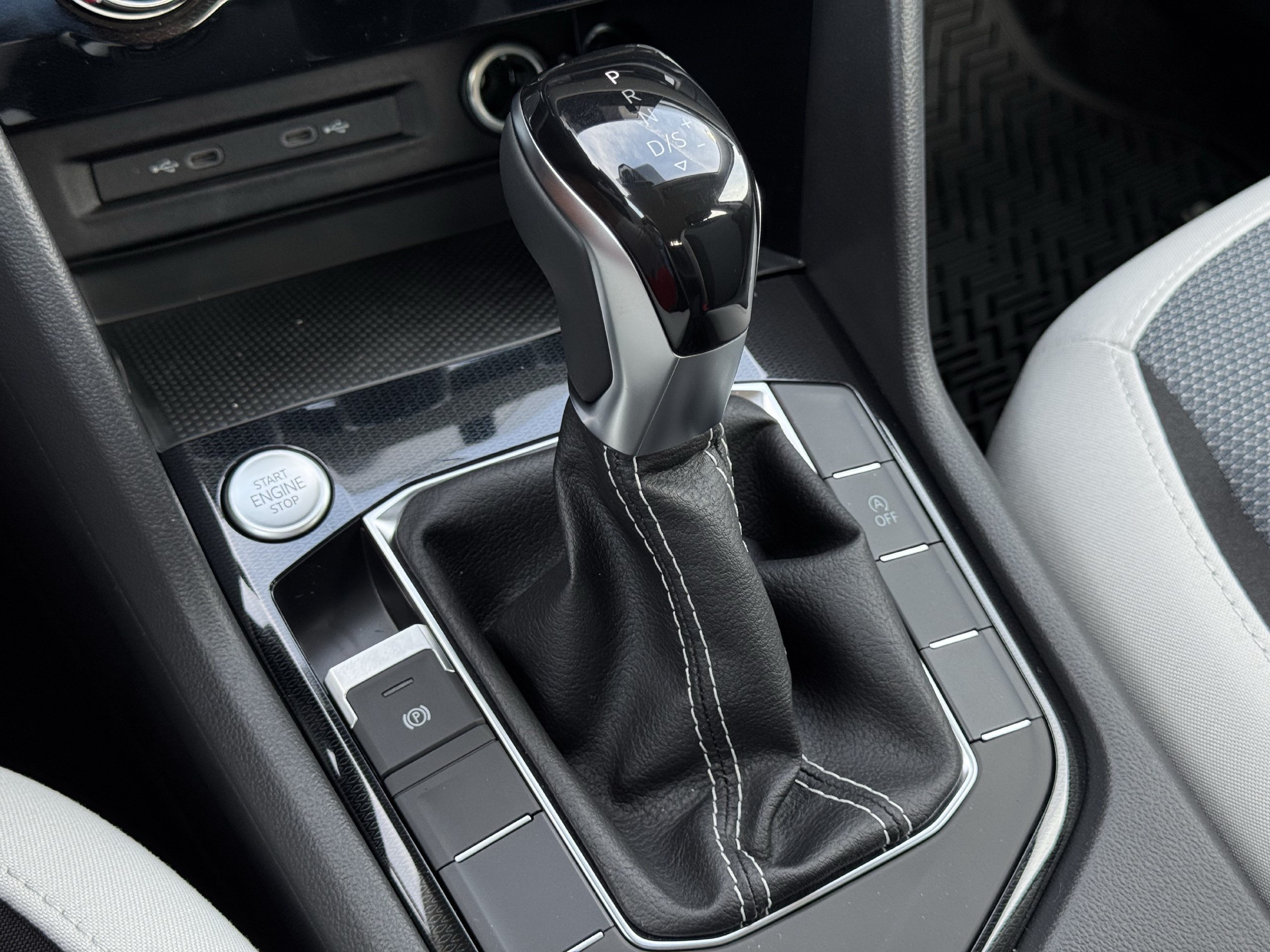 New 2027 Volkswagen Taos S FWD image 16