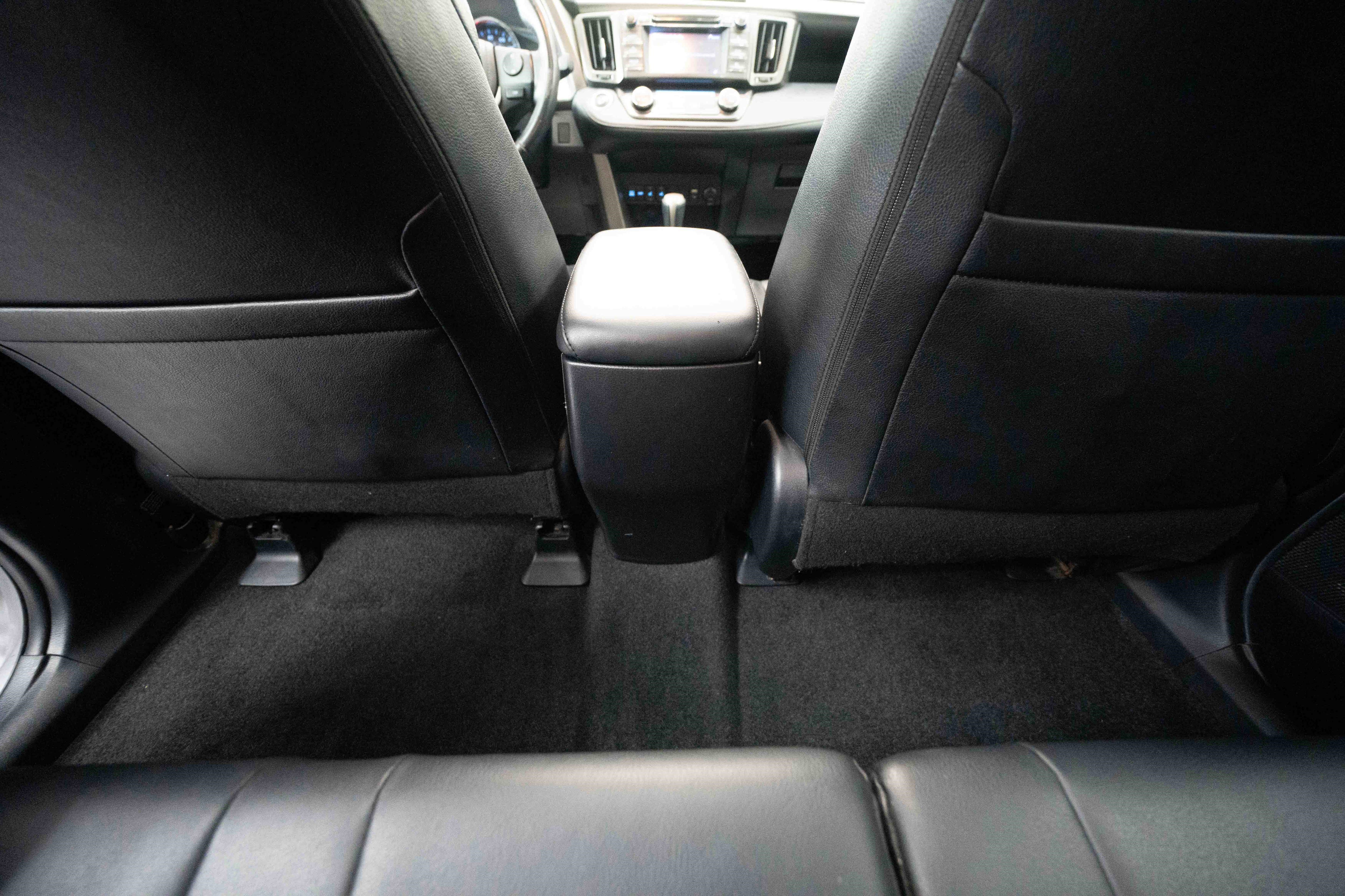 Used 2013 Toyota RAV4 Limited FWD image 22