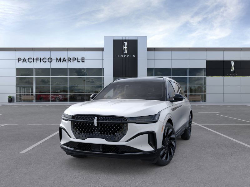 New 2026 Lincoln Nautilus Reserve w/ Jet Appearance Package image 2