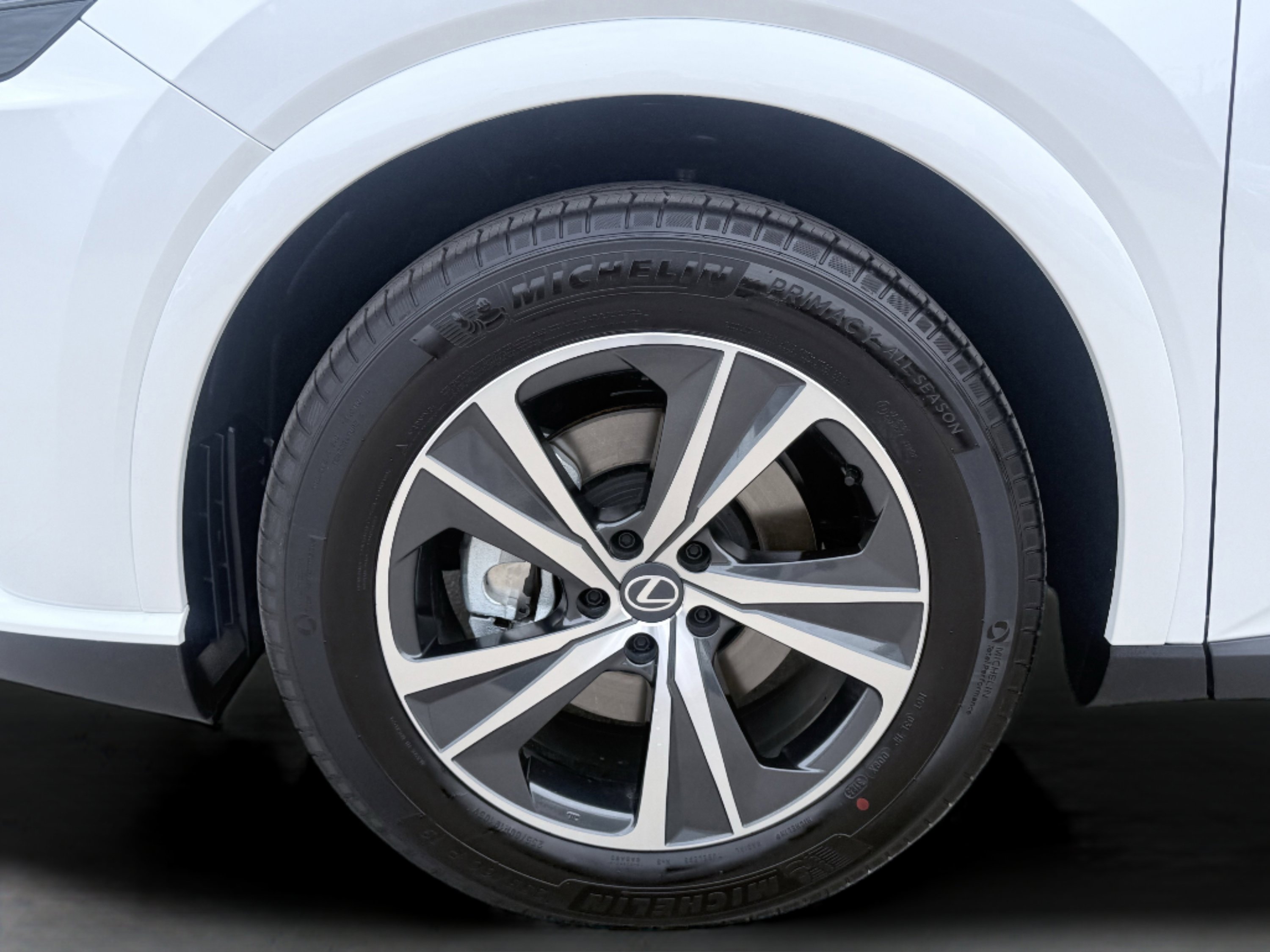 Used 2026 Lexus RX 350 FWD image 12