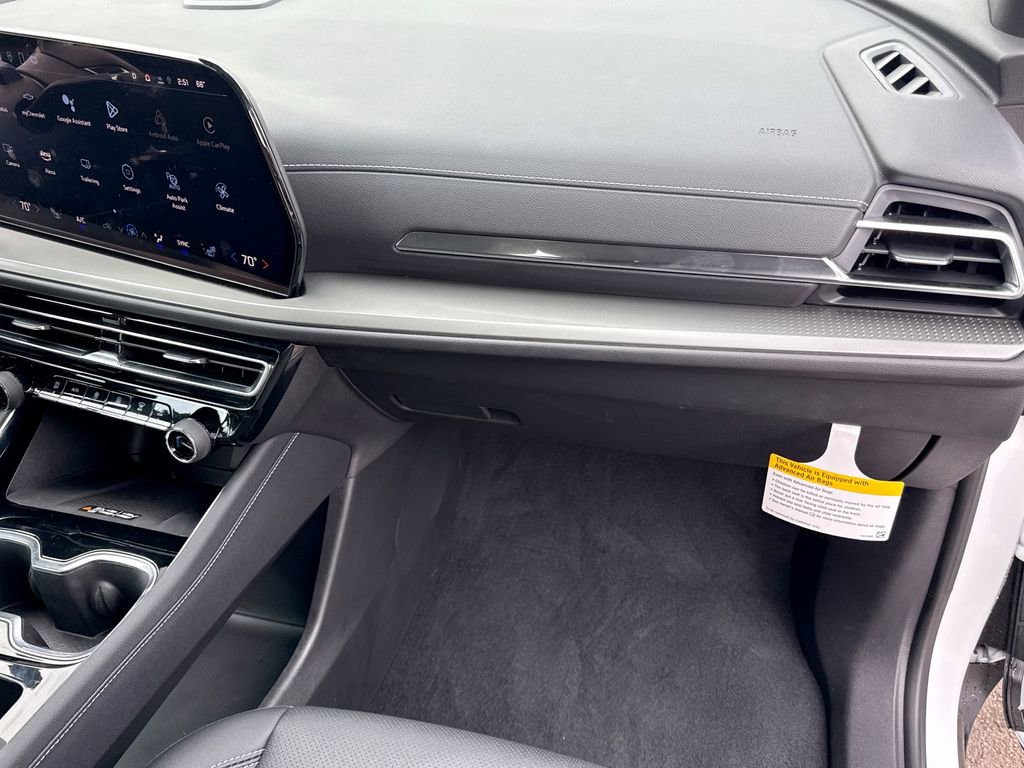 New 2025 Chevrolet Traverse LT w/ Enhanced Driving Package image 24