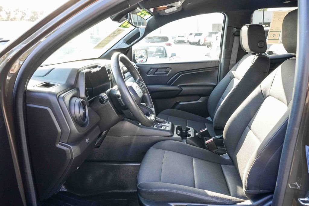 Used 2023 Chevrolet Colorado W/T RWD image 16