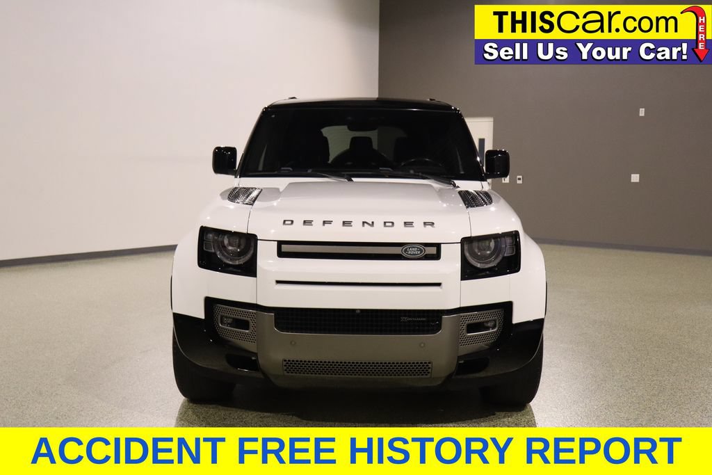 Used 2022 Land Rover Defender 110 X-Dynamic SE AWD/4WD image 2