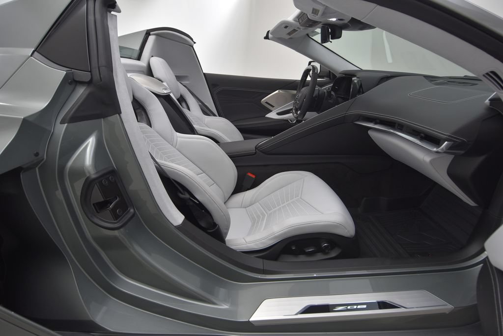 Used 2024 Chevrolet Corvette Z06 RWD image 49