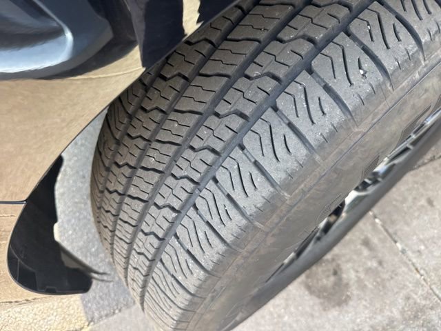 Used 2025 Ford Expedition Platinum image 9