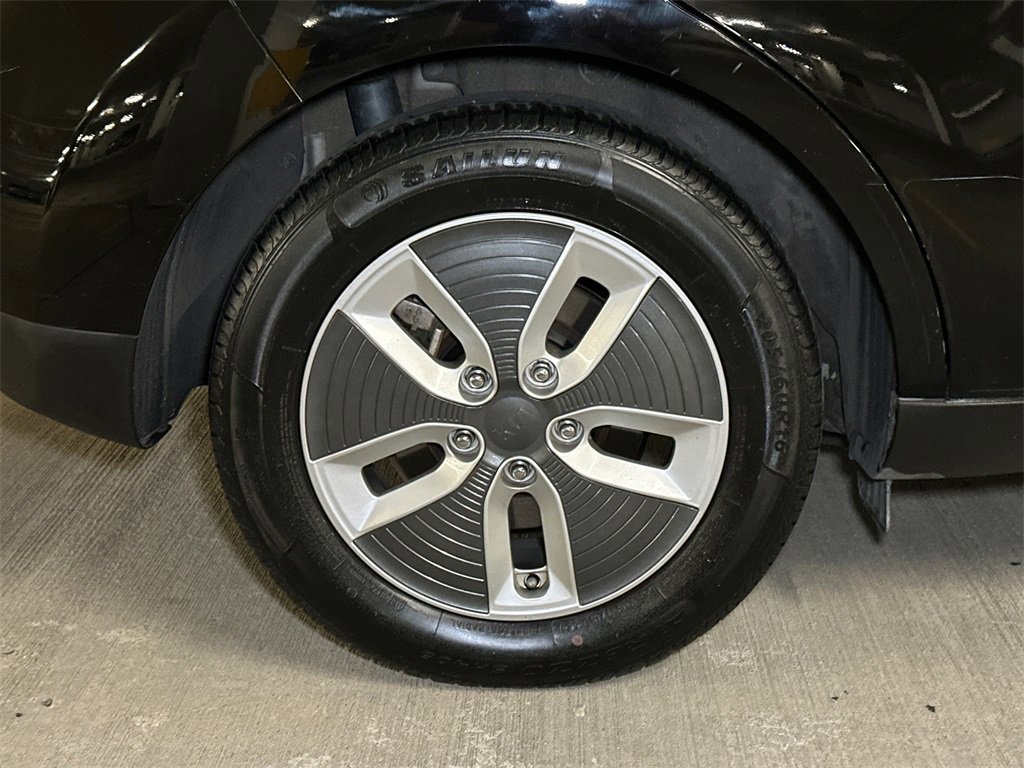 Used 2018 Kia Soul EV + w/ Sun & Fun Package image 7