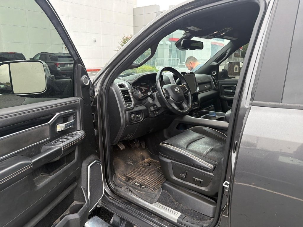 Used 2022 RAM 2500 Laramie AWD/4WD image 10